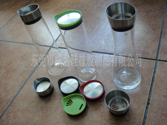 來(lái)了解玻璃果汁杯瓶蓋原材料的情況 來(lái)了解玻璃果汁杯瓶蓋原材料的情況